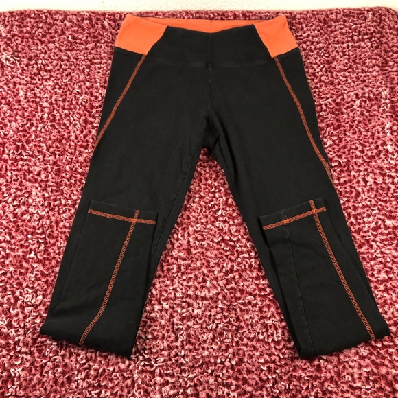 Women’s Leggings - Picture 2 of 4